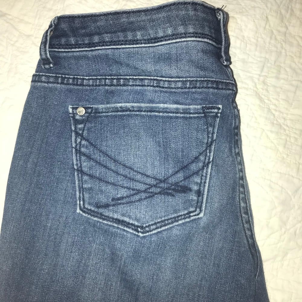 Capris - Picture 2 of 2